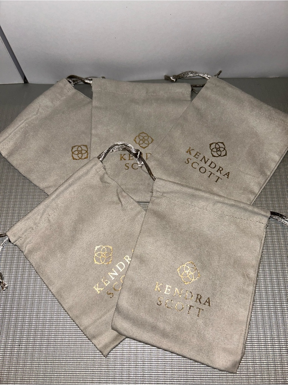 Bundle Kendra Scott dust bags